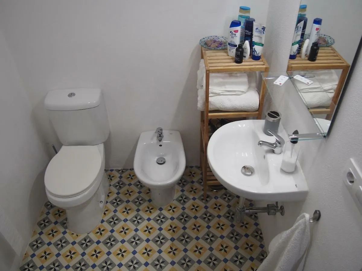 Casa Valientes B - Free Private Parking, Patio, Wifi & Ac Apartment Jerez de la Frontera