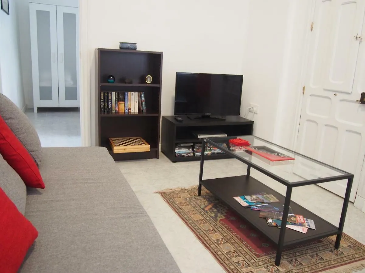 Casa Valientes B - Free Private Parking, Patio, Wifi & Ac Apartment Jerez de la Frontera